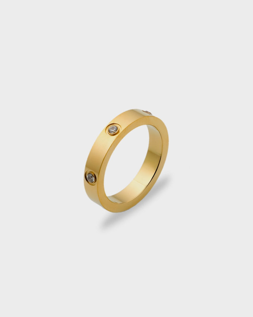 Six diamonds ring