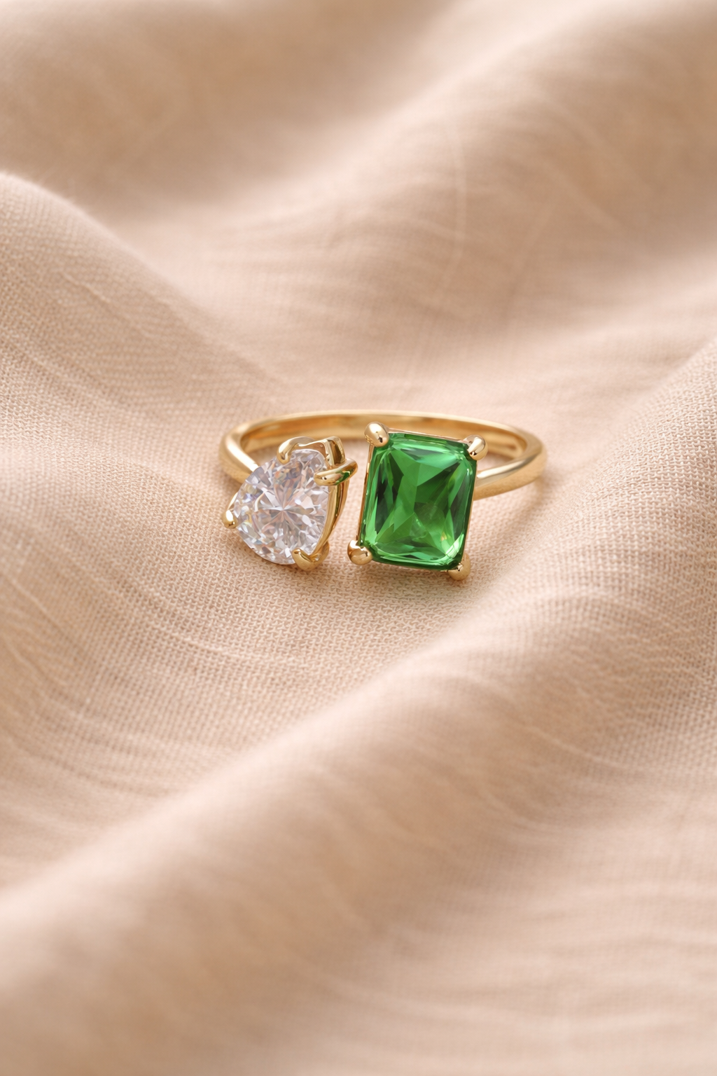 Green lover ring
