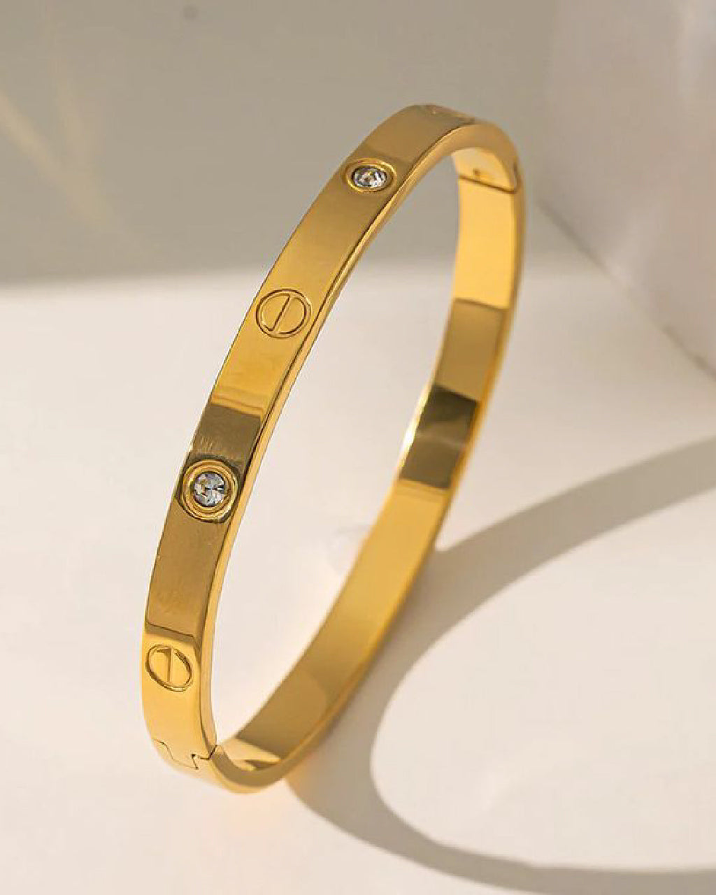 Mira bangle