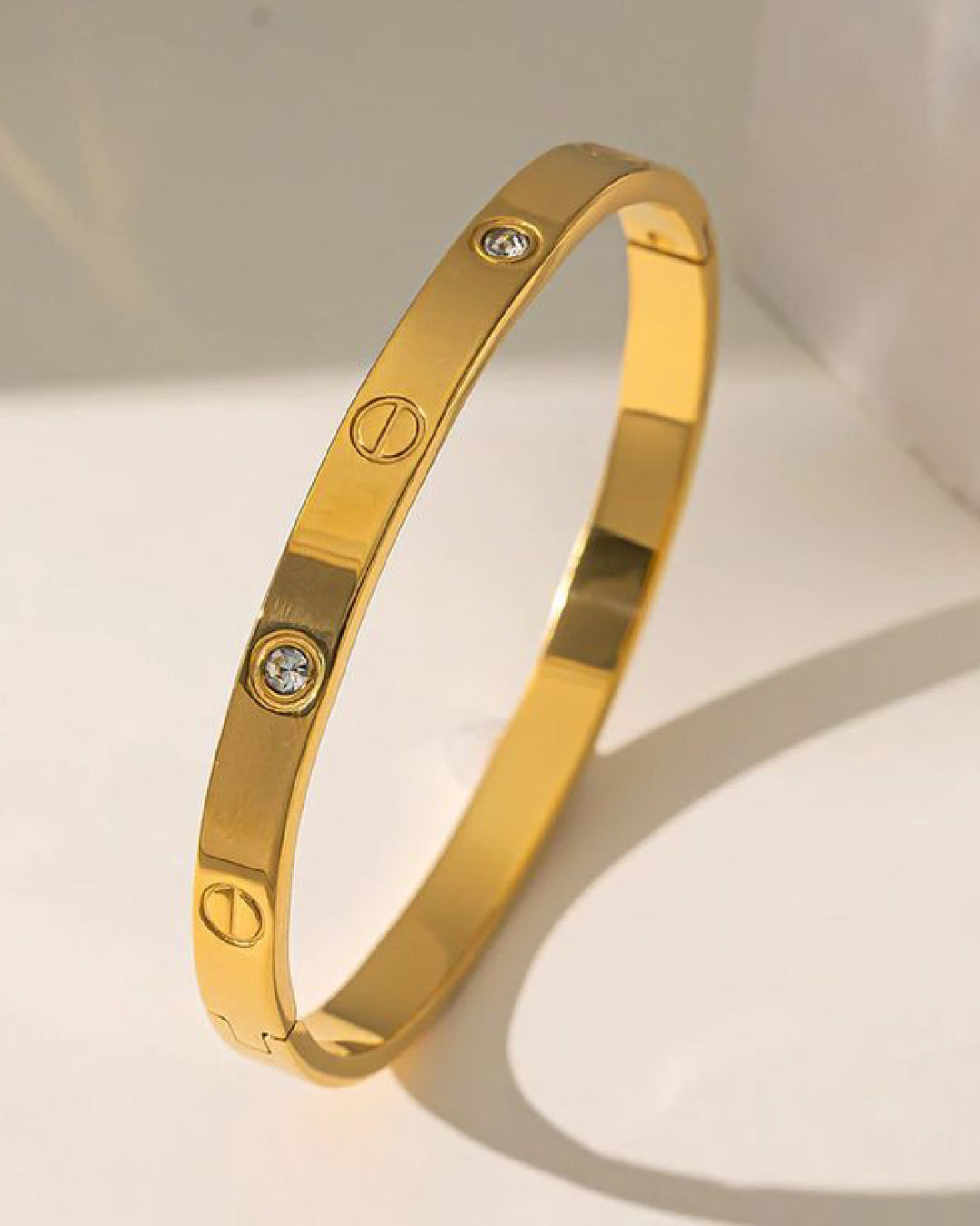 Mira bangle