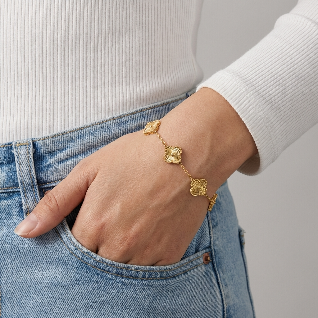 Lucky heart bracelet