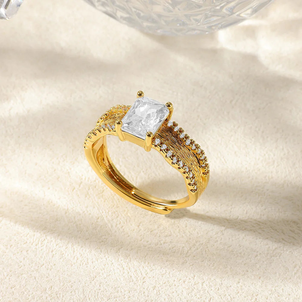 Gorgy ring￼