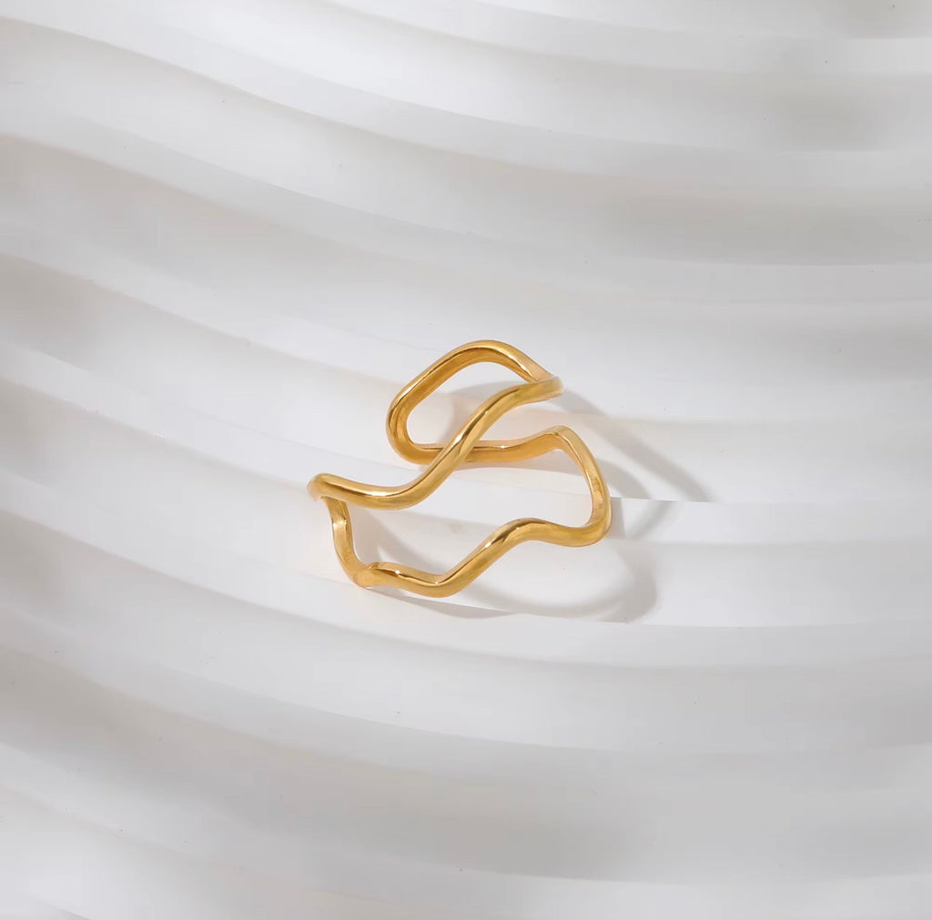 Double-Layer Waved ring