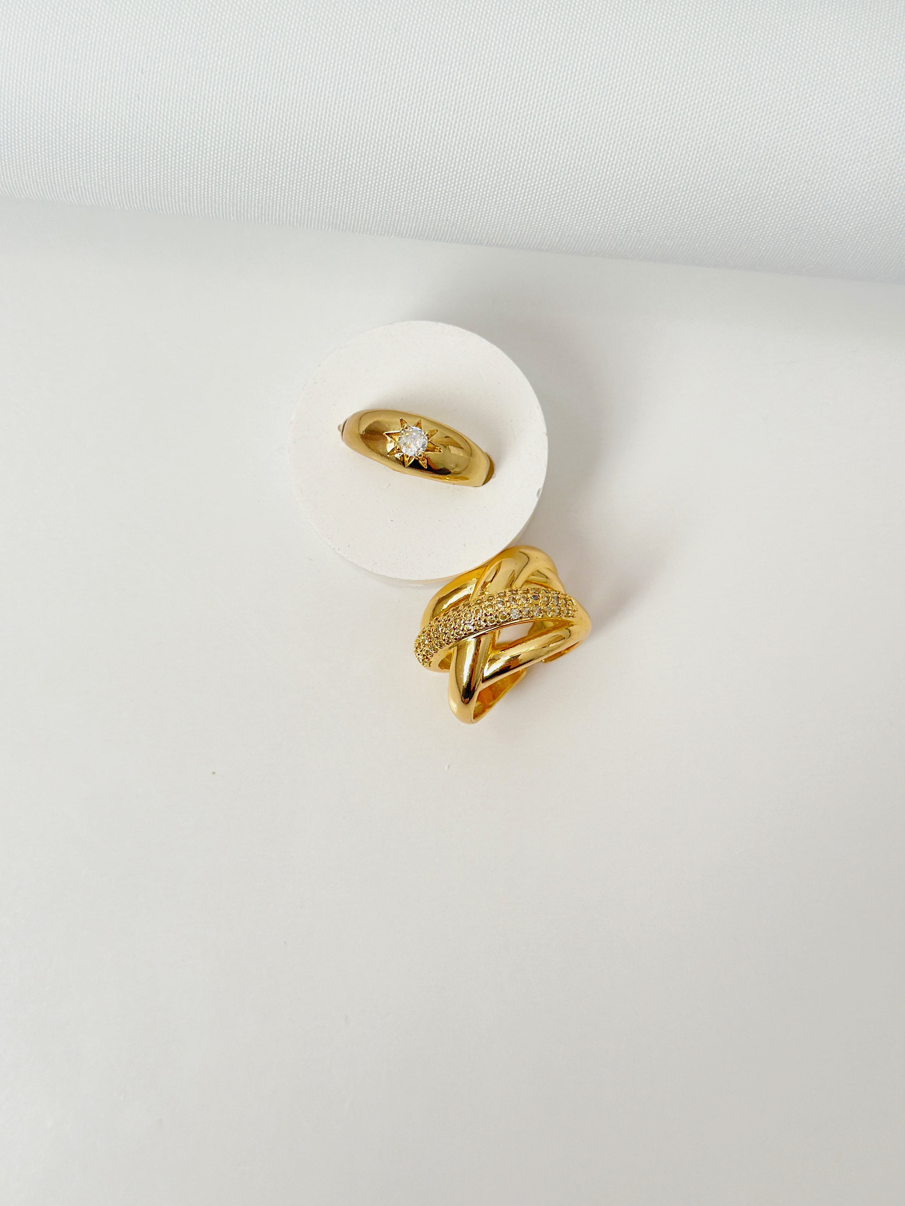 Crossover Zircon Ring