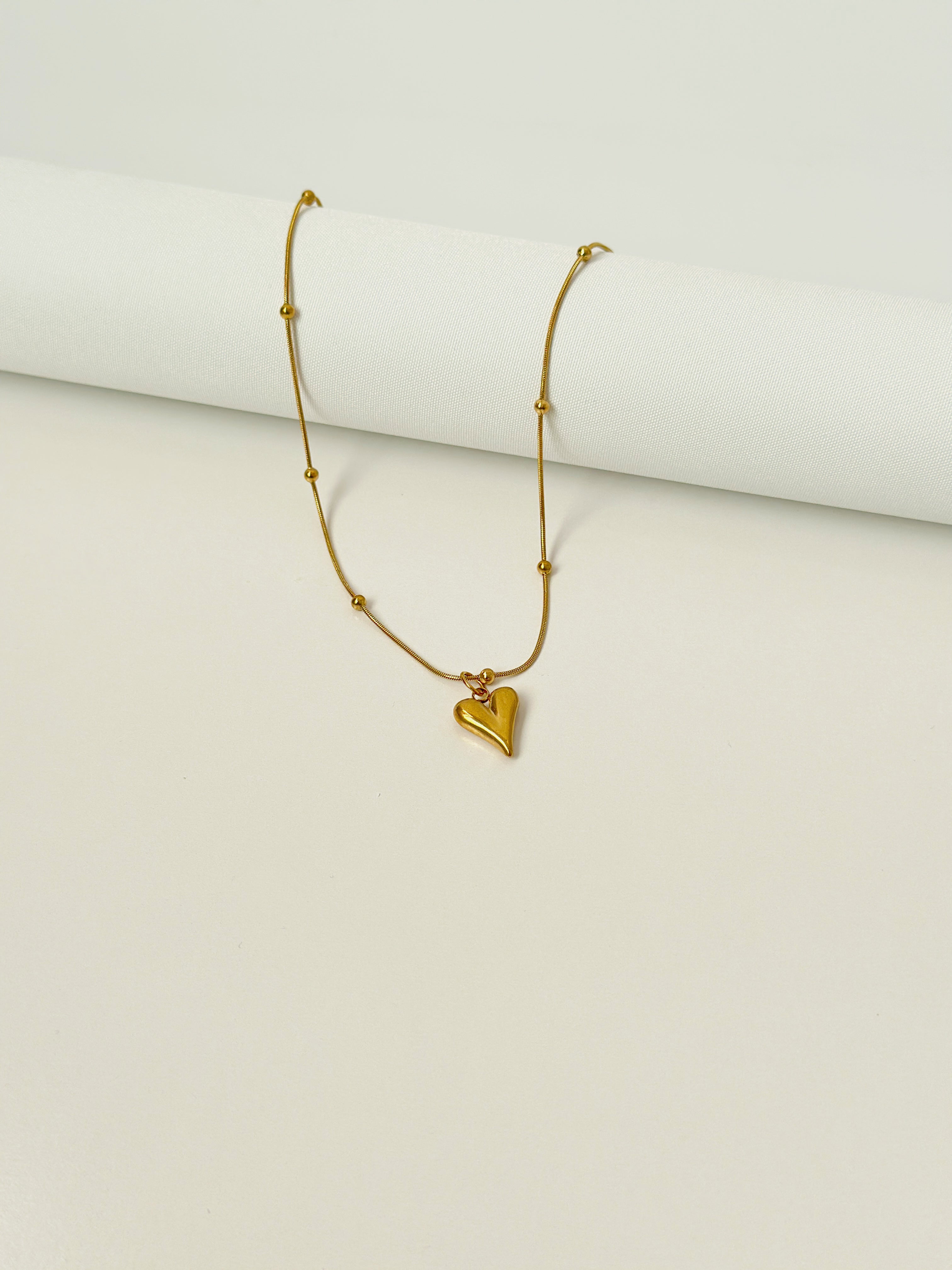 Gold Heart Pendant Necklace